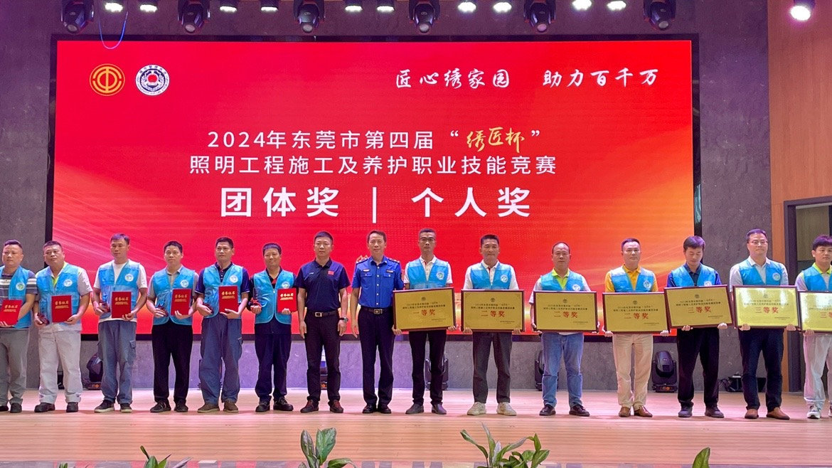 1727423992117050.jpg 1727423992117050.jpg