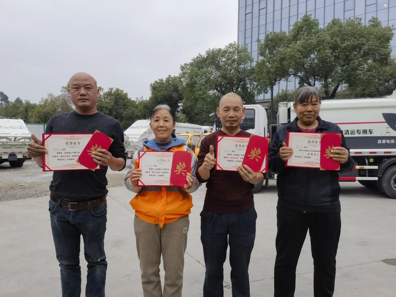 1727591794475974.jpg 57811a06f4870797bb5e4886bd929d52.jpg