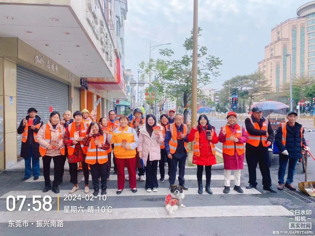 1727592241556530.jpg b945fb5d674644665fd592f1b335999e.jpg