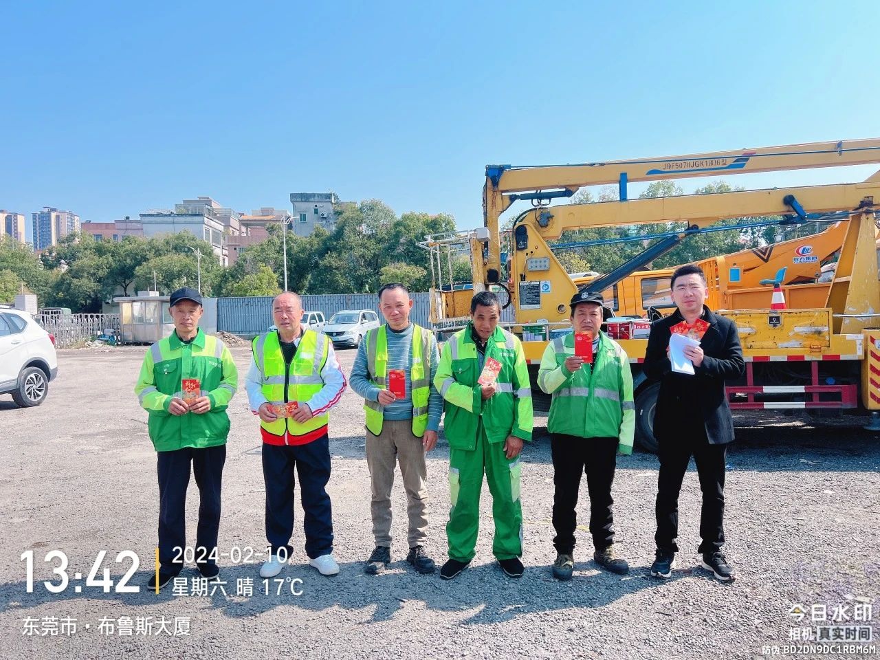 1727592302892780.jpg 0edb65d7285ca00f7212ca9af307ecc7.jpg